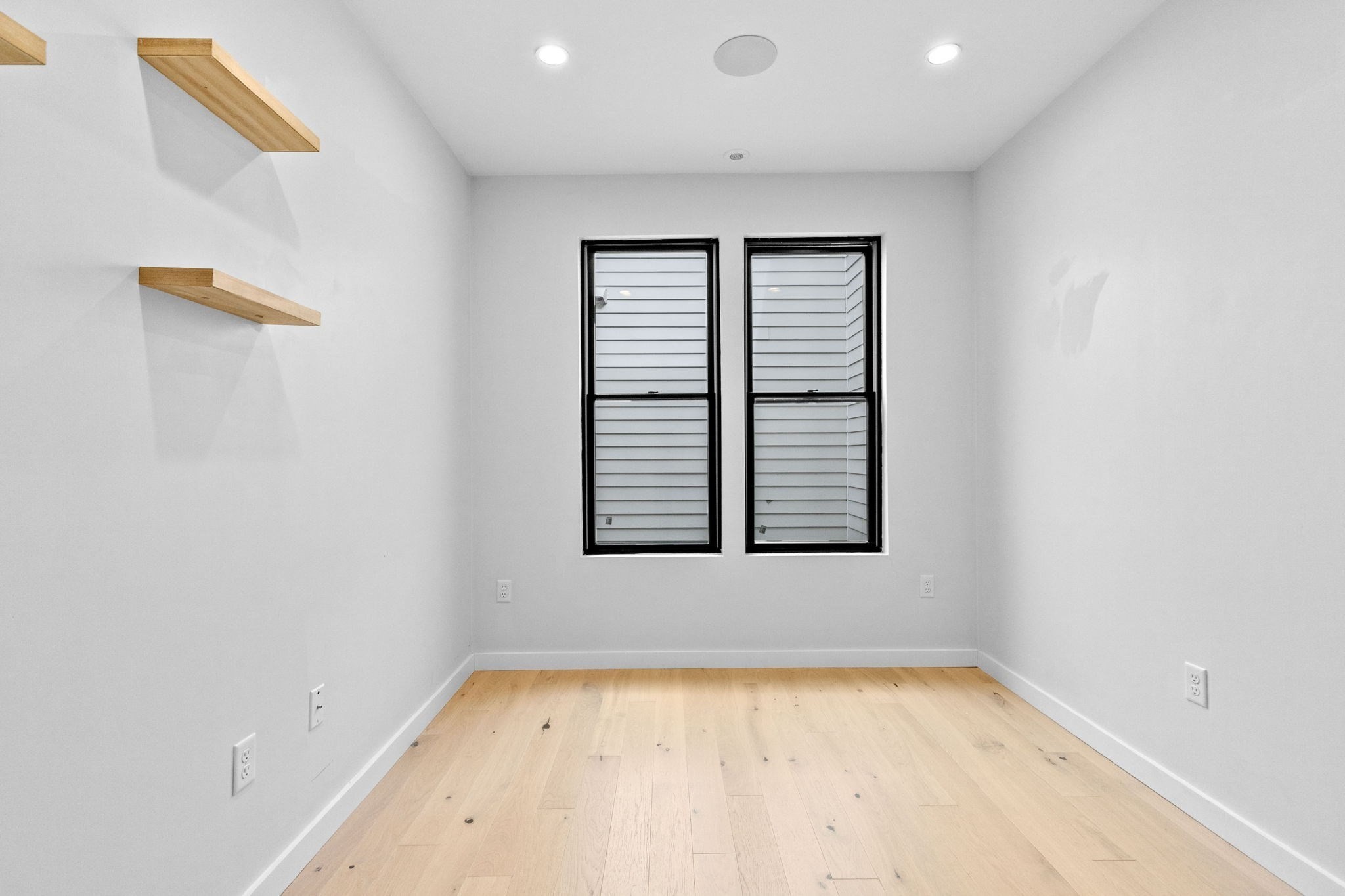 340 W 2nd St Unit PH23, South Boston, Boston, MA 02127 - Image 17