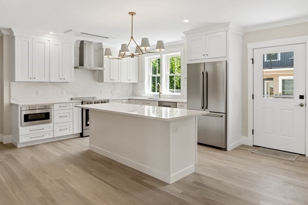 101 Market Street Unit B, Amesbury, MA 01913 - Image 2