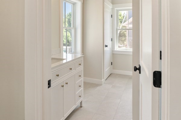 101 Market Street Unit B, Amesbury, MA 01913 - Image 25