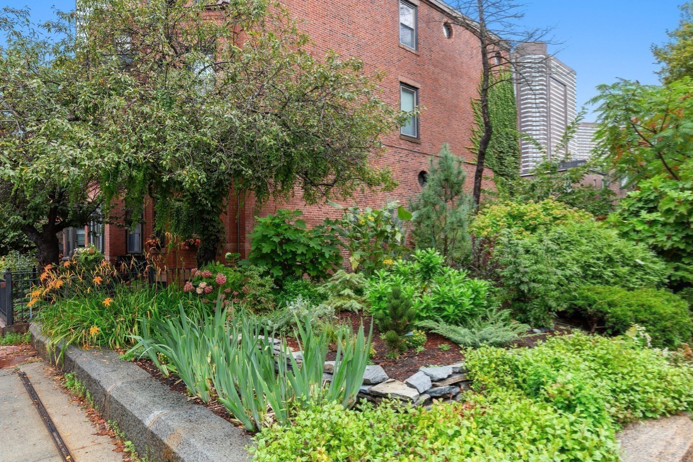 231 W Newton St Unit 3, Back Bay, Boston, MA 02116 - Image 28