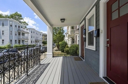 15 Sheffield Rd, Apt 1