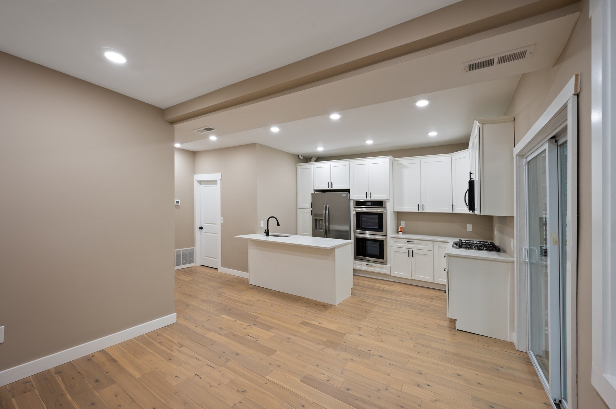 5 Monmouth St Unit 2, East Boston, Boston, MA 02128 - Image 7