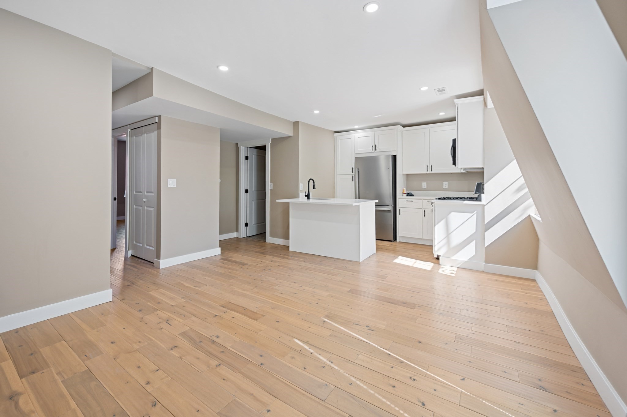 5 Monmouth St Unit 3, East Boston, Boston, MA 02128 - Image 11