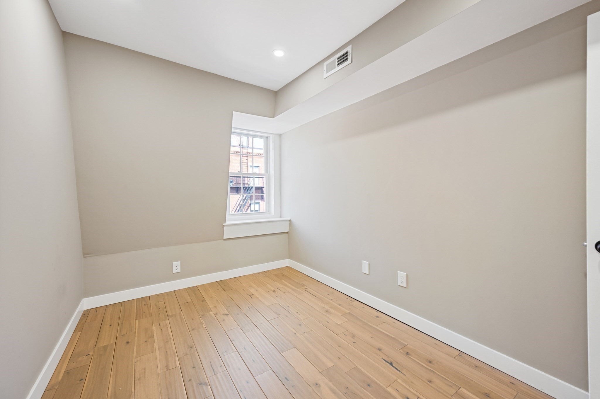 5 Monmouth St Unit 3, East Boston, Boston, MA 02128 - Image 14