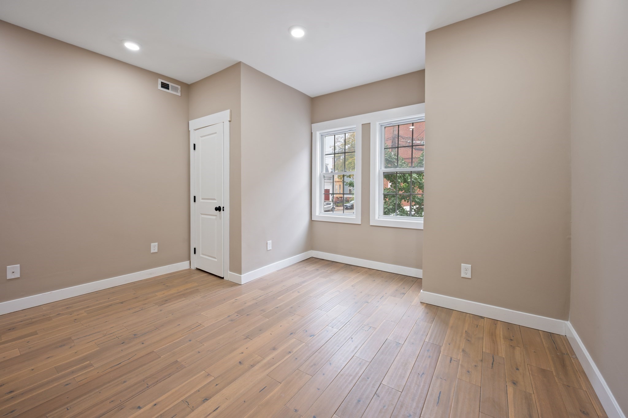 5 Monmouth St, East Boston, Boston, MA 02128 - Image 16