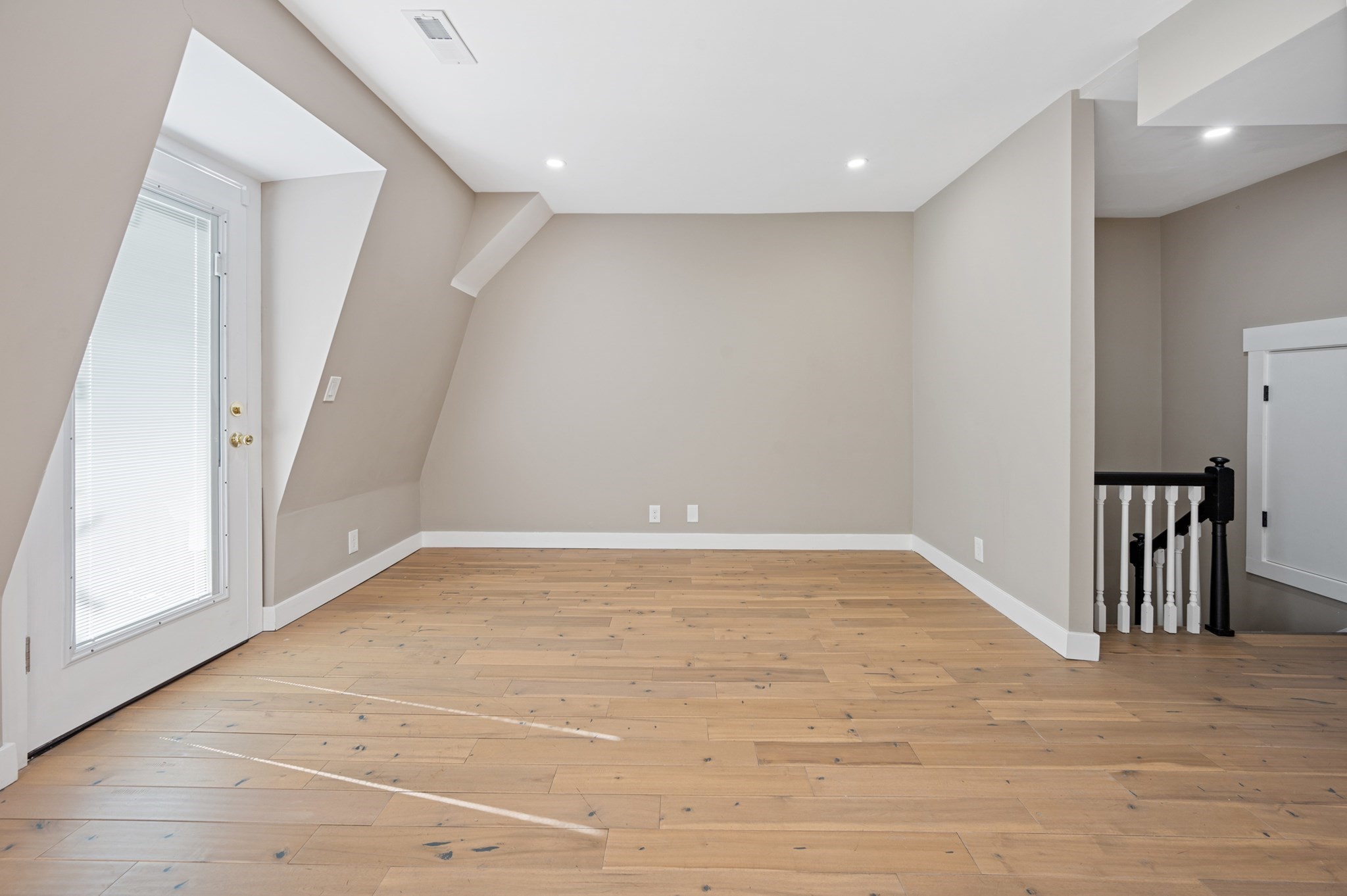 5 Monmouth St, East Boston, Boston, MA 02128 - Image 36