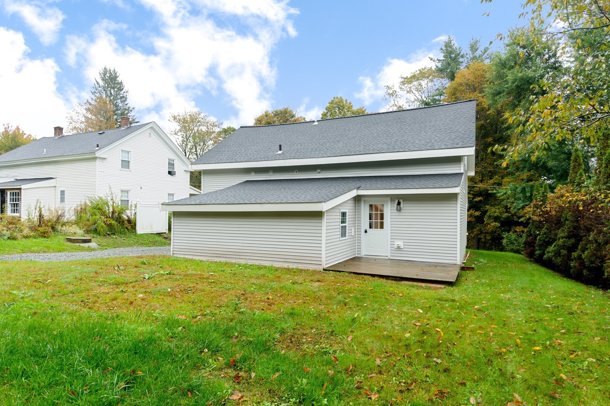 10 Church St, Wales, MA 01081 - Image 12