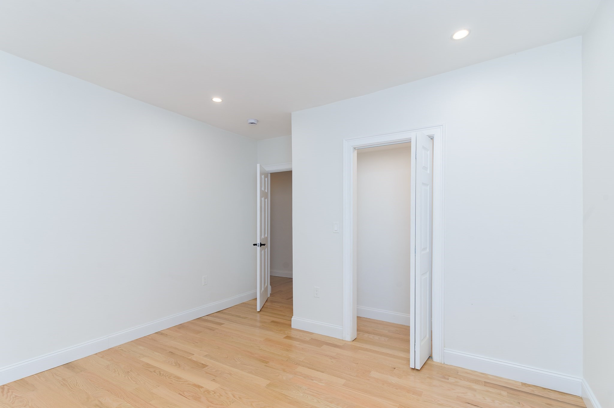 10 Church St, Wales, MA 01081 - Image 20