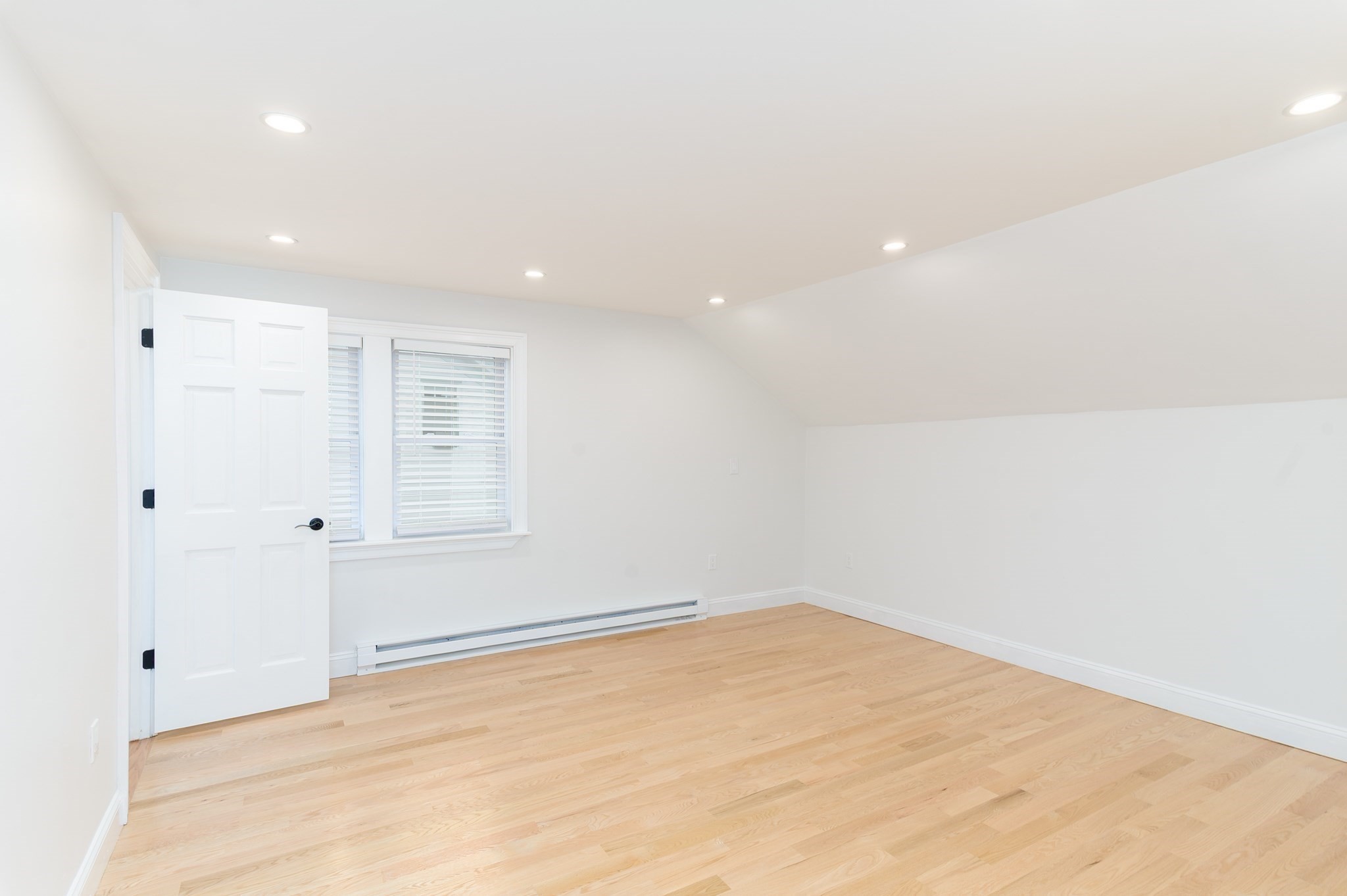 10 Church St, Wales, MA 01081 - Image 24