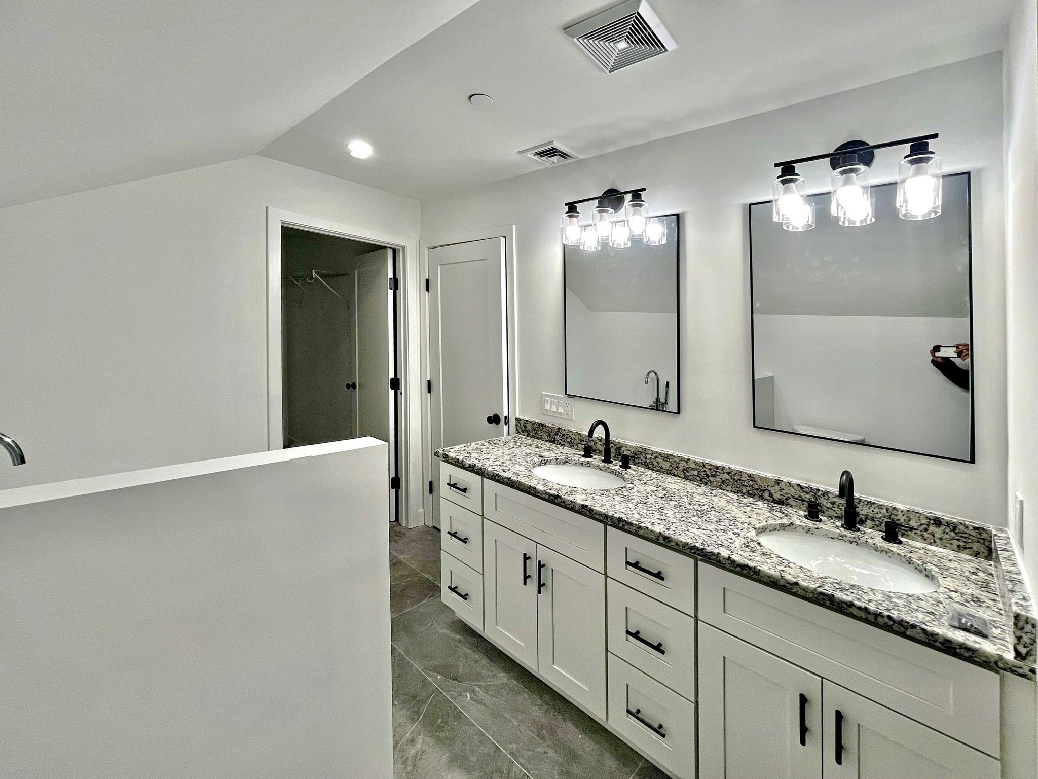 14 Dyer St Unit 14, Rockland, MA 02370 - Image 12