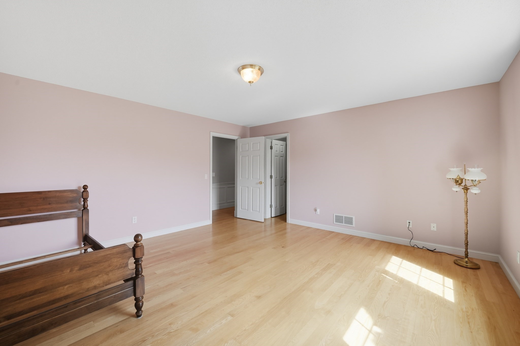 4 Sunrise Cir, South Hadley, MA 01075 - Image 29