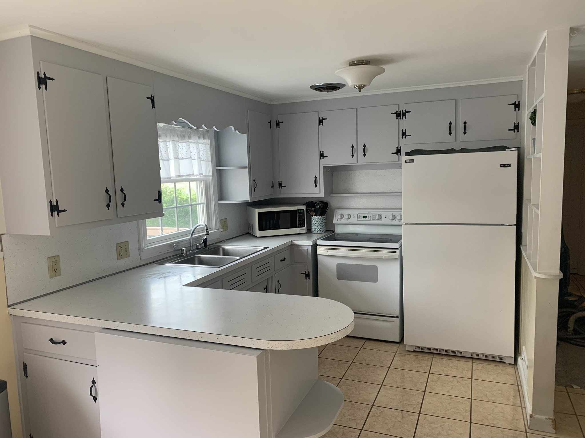 172 Maple, East Longmeadow, MA 01028 - Image 12