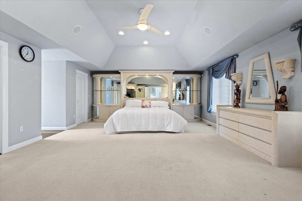 2 Thompson Rd, Foxboro, MA 02035 - Image 13