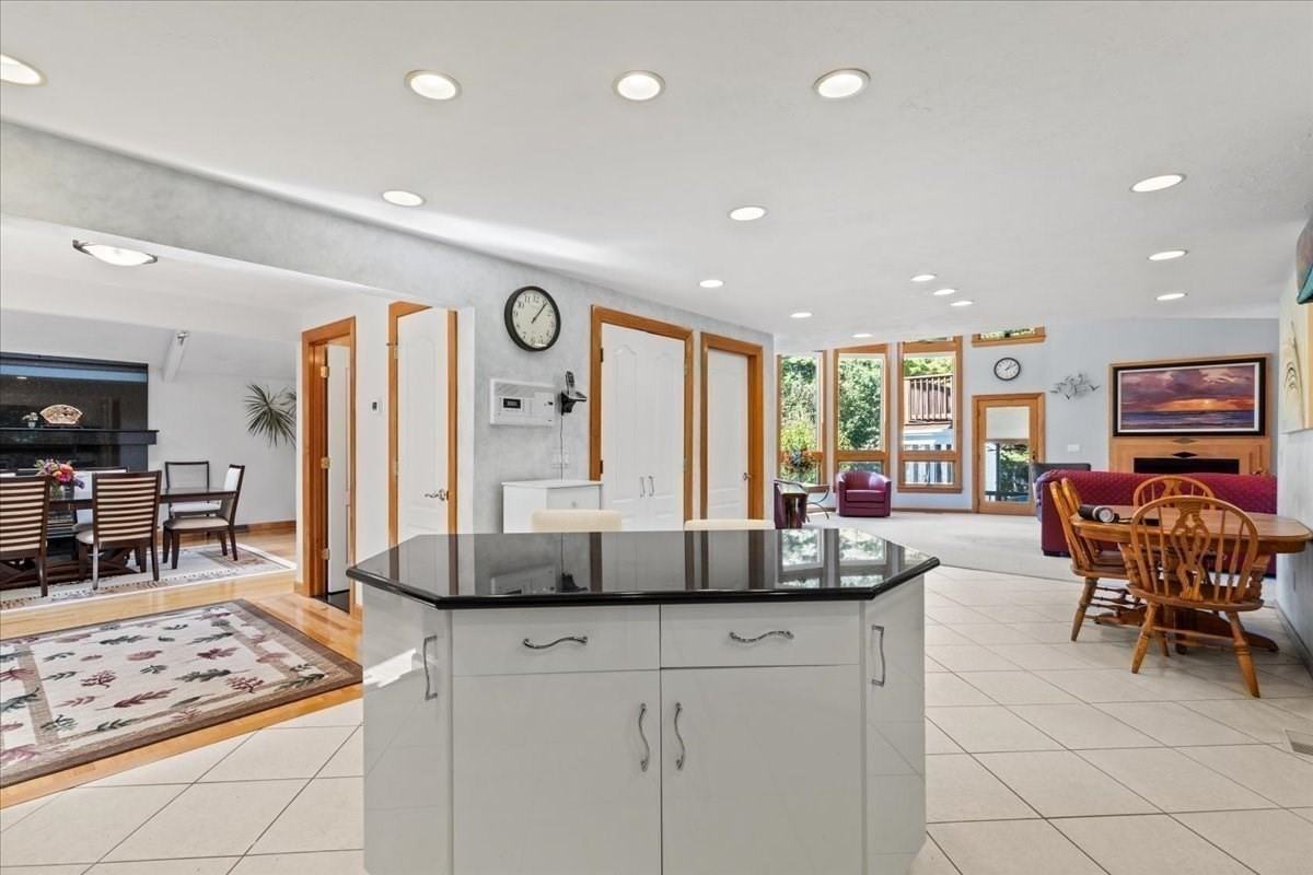 2 Thompson Rd, Foxboro, MA 02035 - Image 5