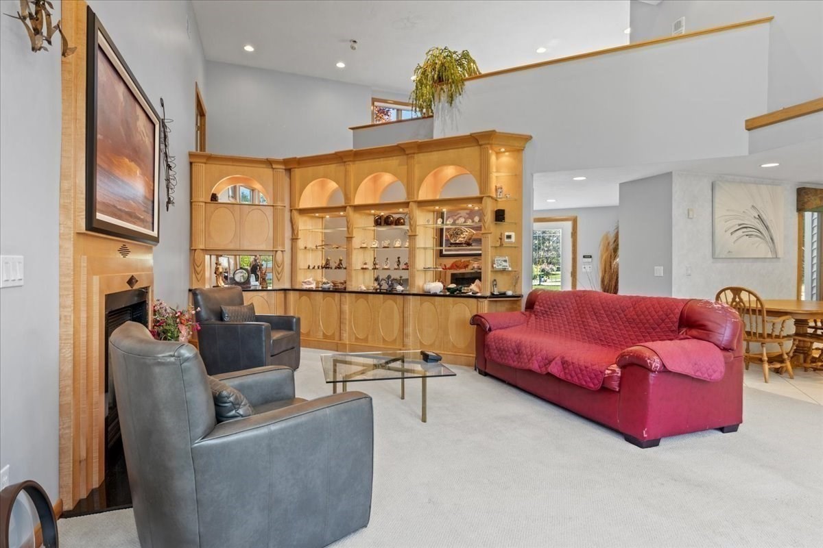 2 Thompson Rd, Foxboro, MA 02035 - Image 6