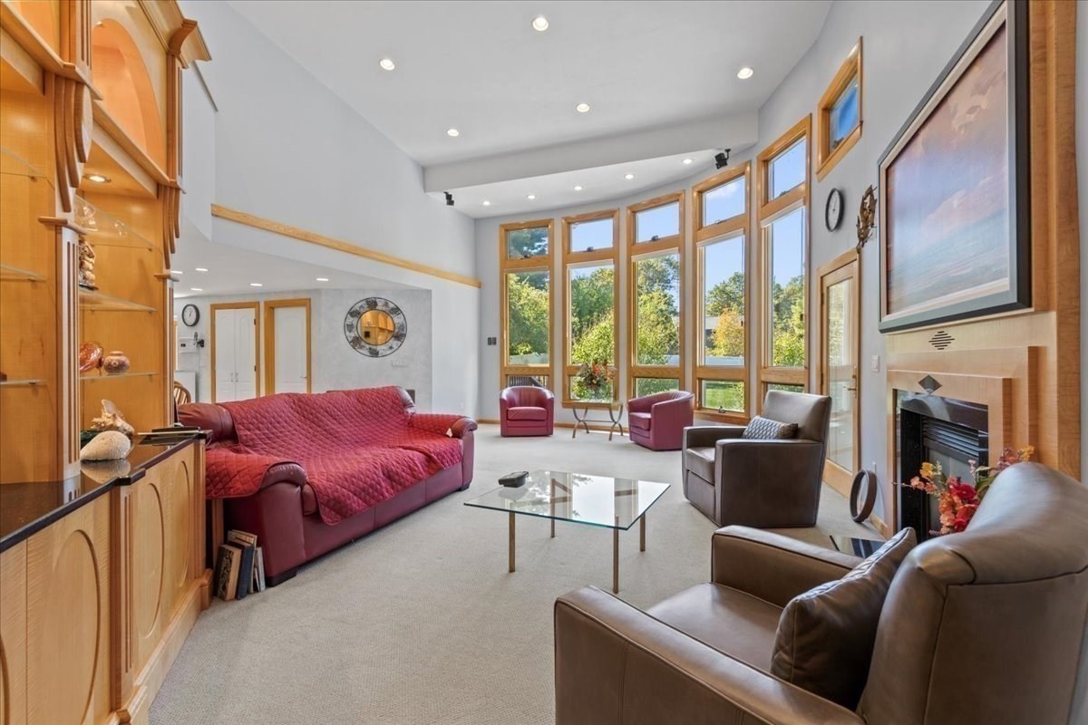 2 Thompson Rd, Foxboro, MA 02035 - Image 7