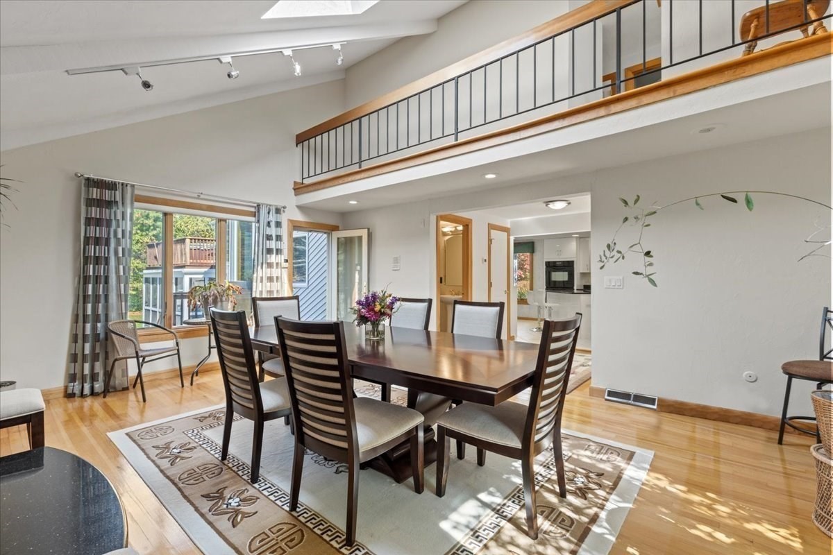 2 Thompson Rd, Foxboro, MA 02035 - Image 9