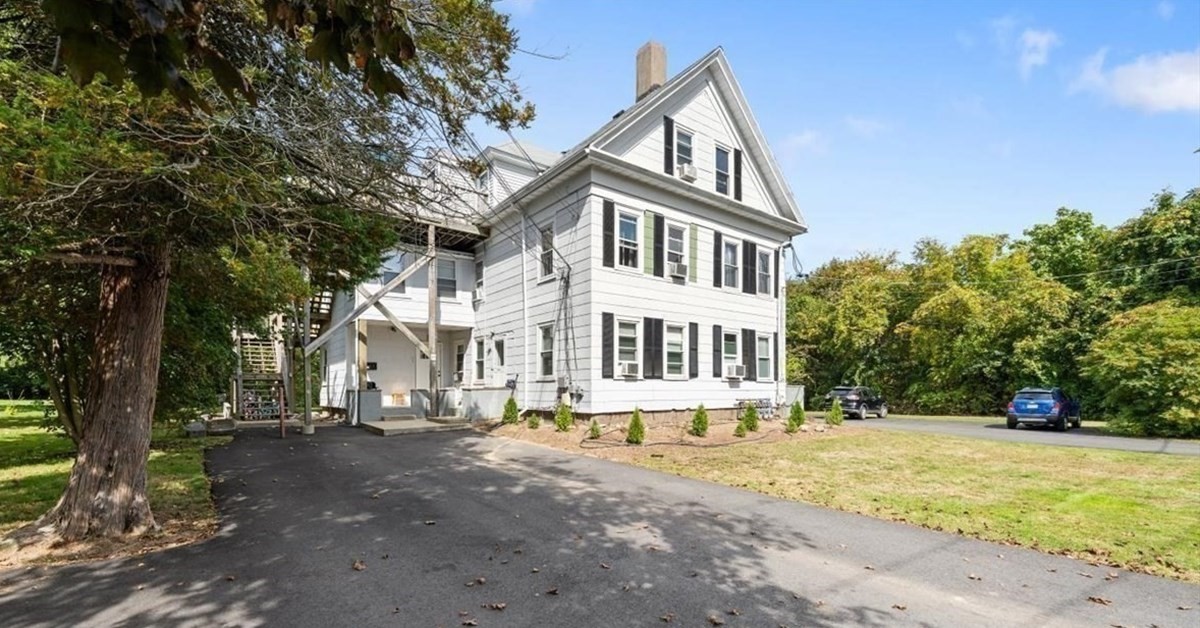 35 Salem St, Rockland, MA 02370 - Image 4