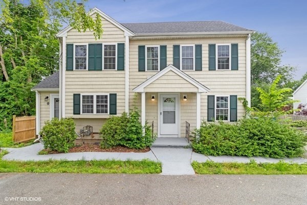 859 Pleasant, Canton, MA 02021