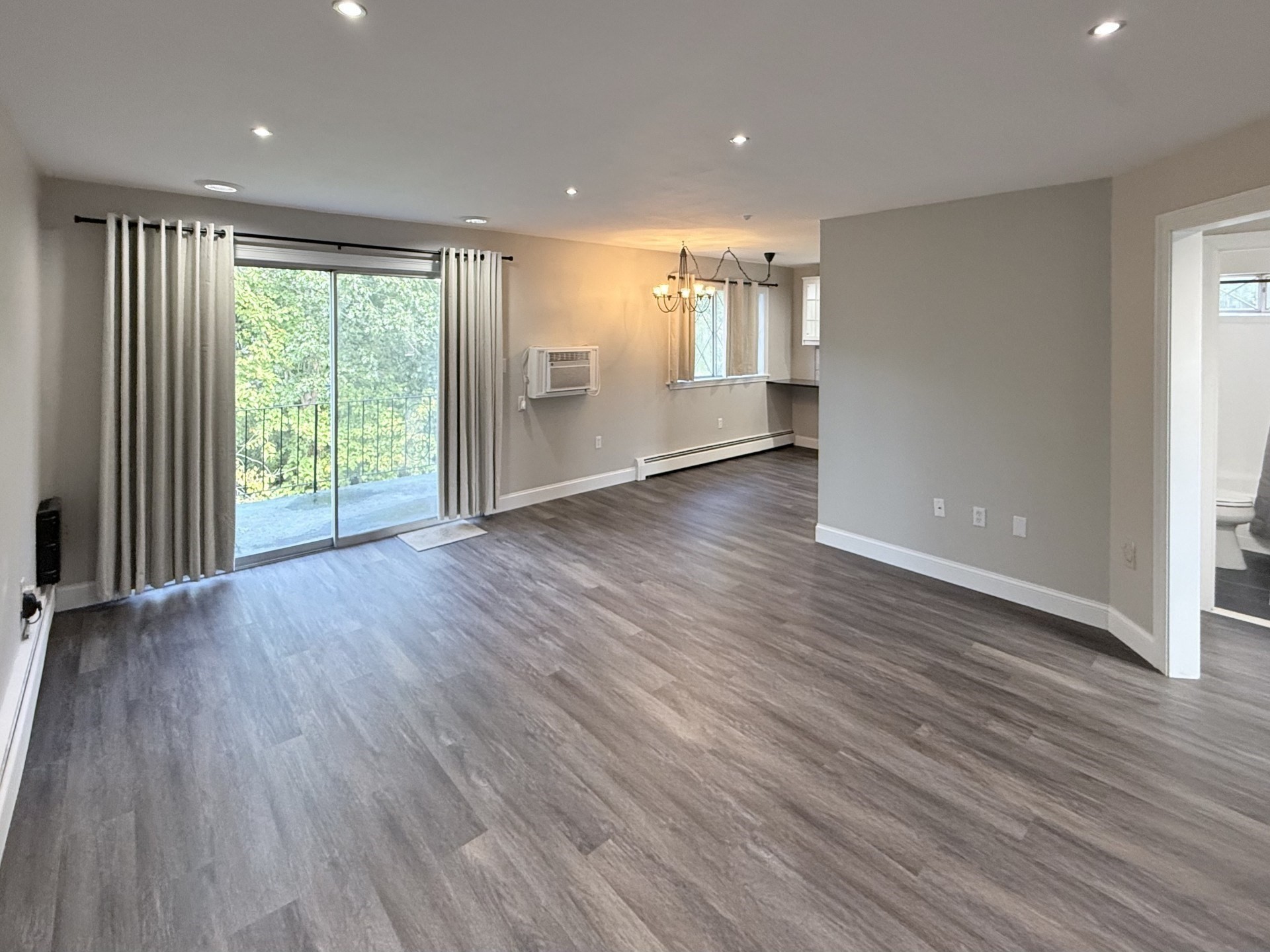 19 Fernview Ave Unit 6, North Andover, MA 01845 - Image 4