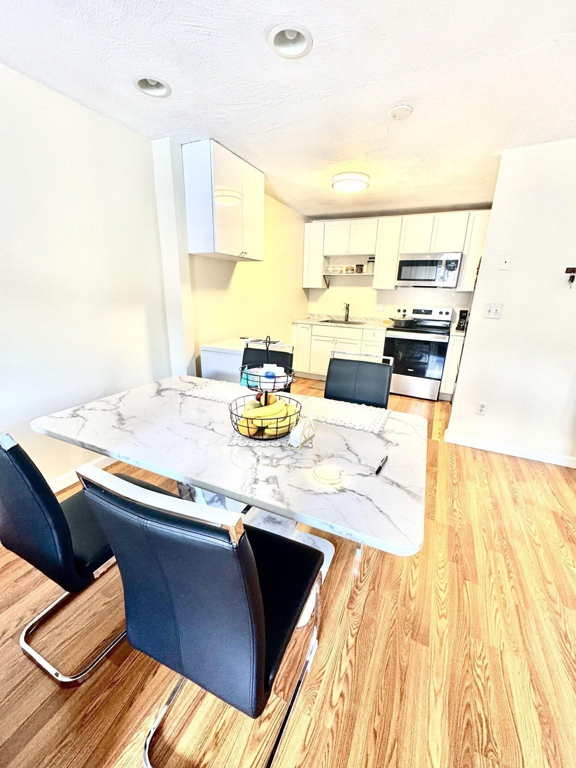 27 Gordon St Unit 206, Framingham, MA 01702 - Image 3