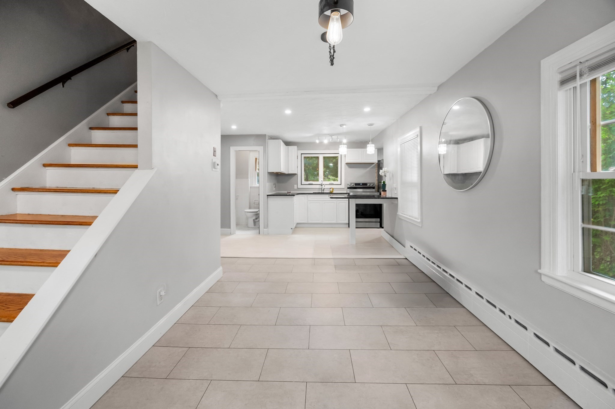 36 Melrose St, Worcester, MA 01605 - Image 8