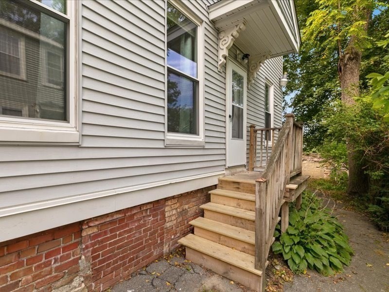 7 Clinton Street Unit 4, Haverhill, MA 01830
