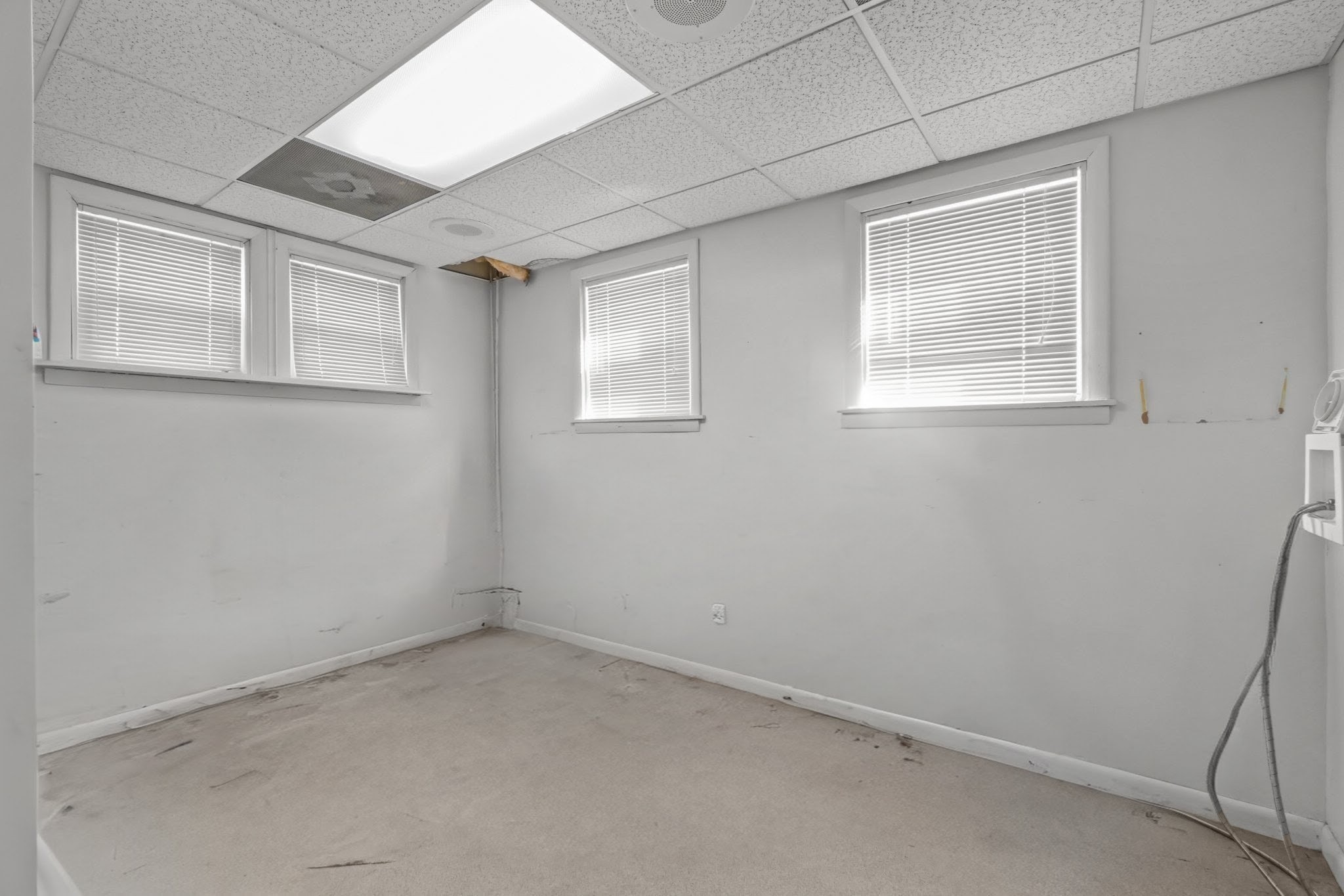 1678 Northampton, Holyoke, MA 01040 - Image 15