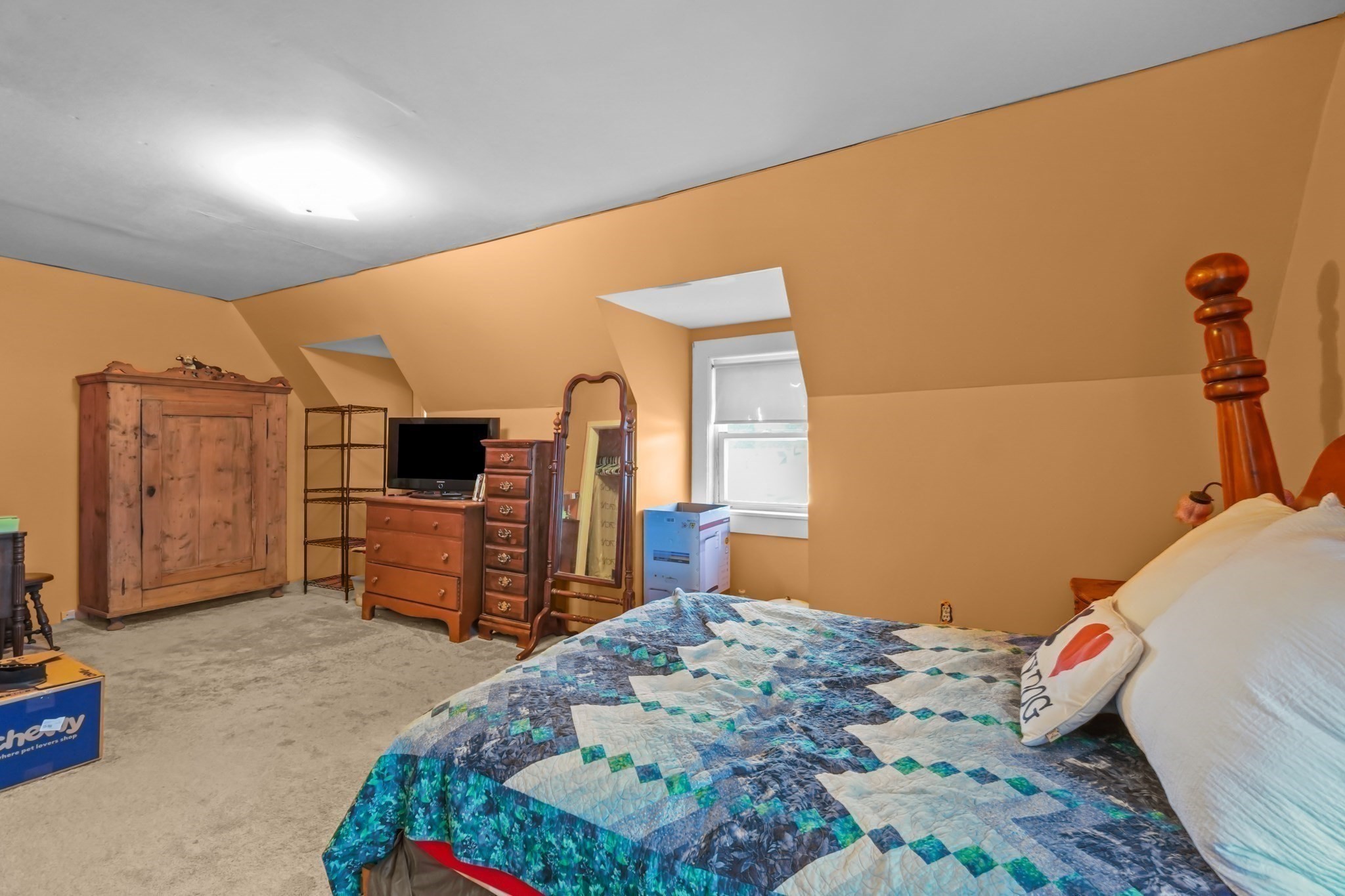 1678 Northampton, Holyoke, MA 01040 - Image 18