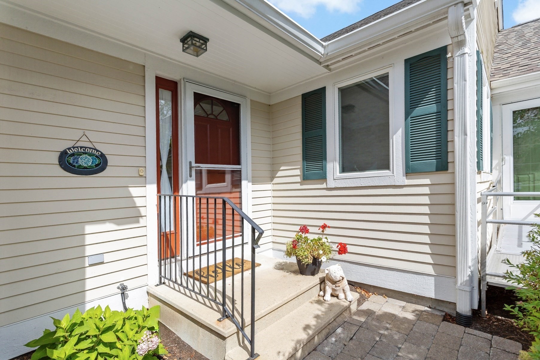 8 Chippers Ln Unit 390, Mashpee, MA 02649 - Image 2