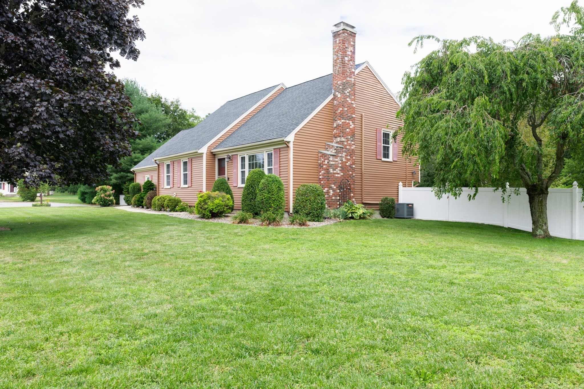 59 Samuel Way, Attleboro, MA 02703