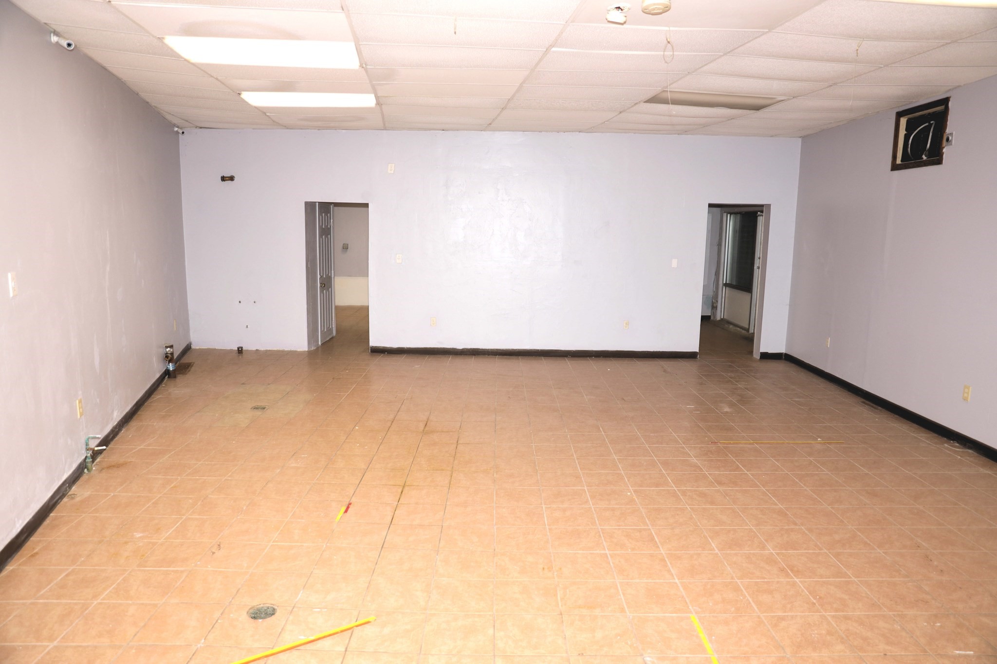 42 Branch St, Lowell, MA 01851 - Image 8