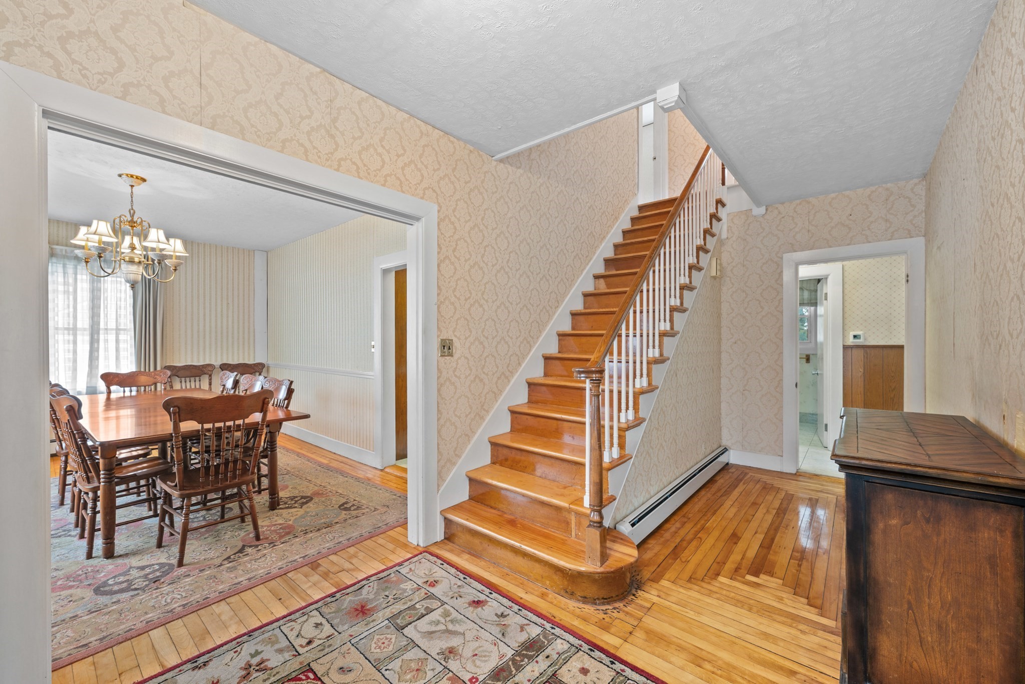 31 Oak St, Shrewsbury, MA 01545 - Image 3
