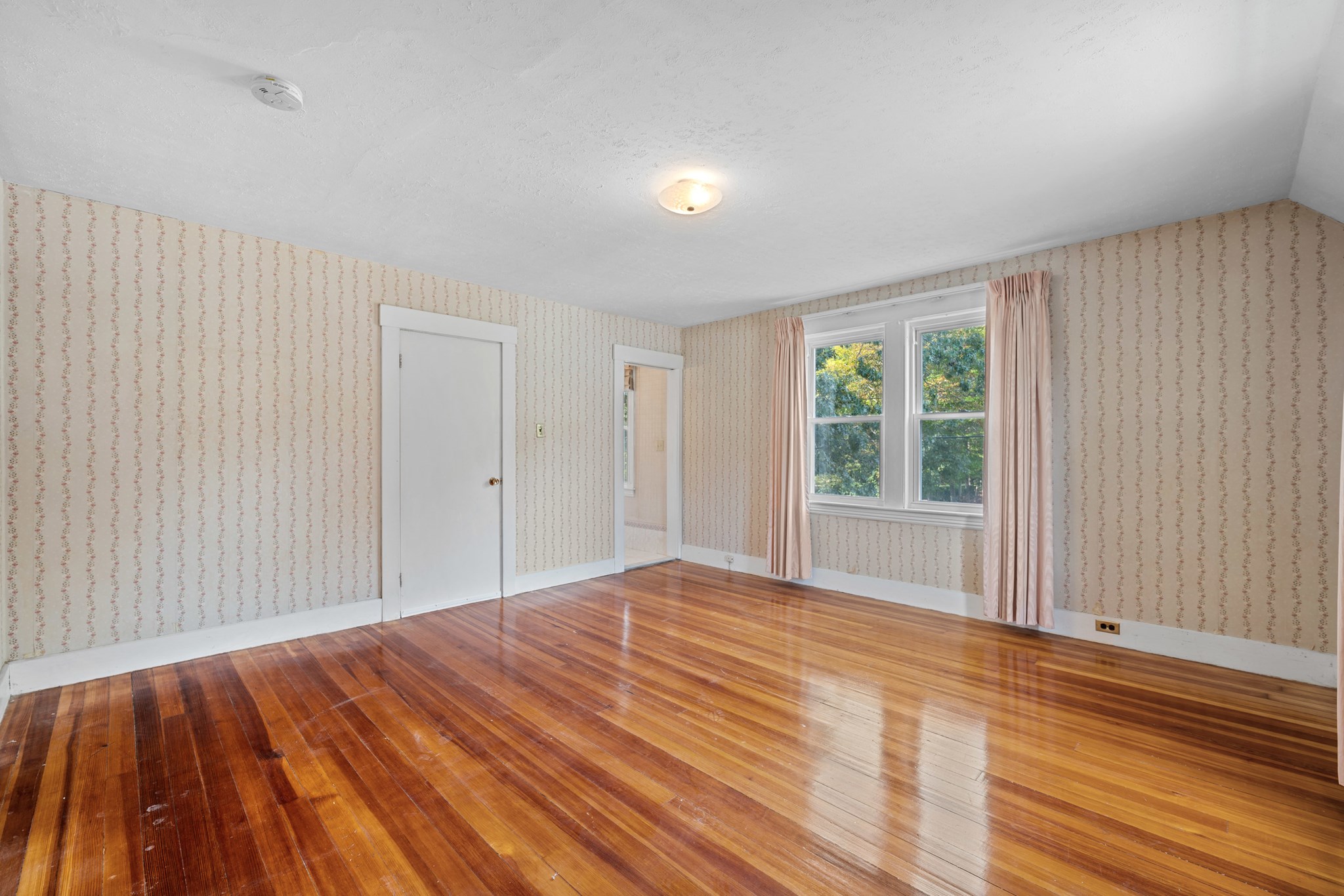 31 Oak St, Shrewsbury, MA 01545 - Image 29