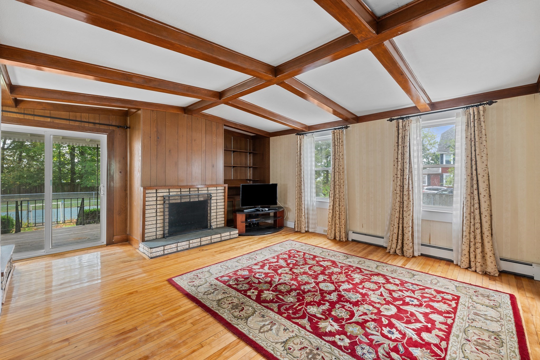 31 Oak St, Shrewsbury, MA 01545 - Image 8
