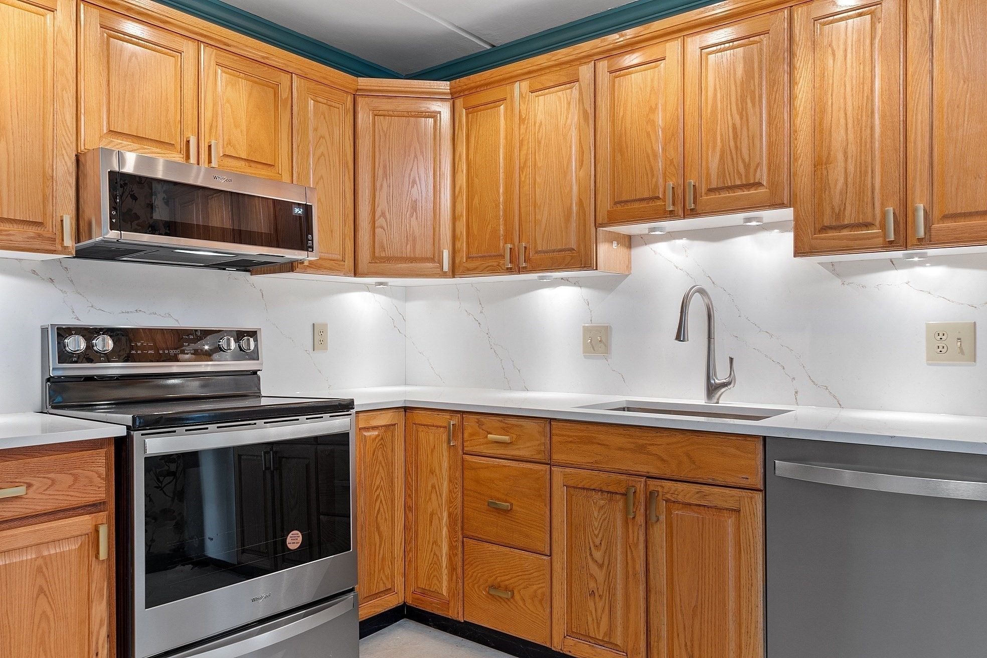 190 High Street Unit 605, Medford, MA 02155 - Image 11