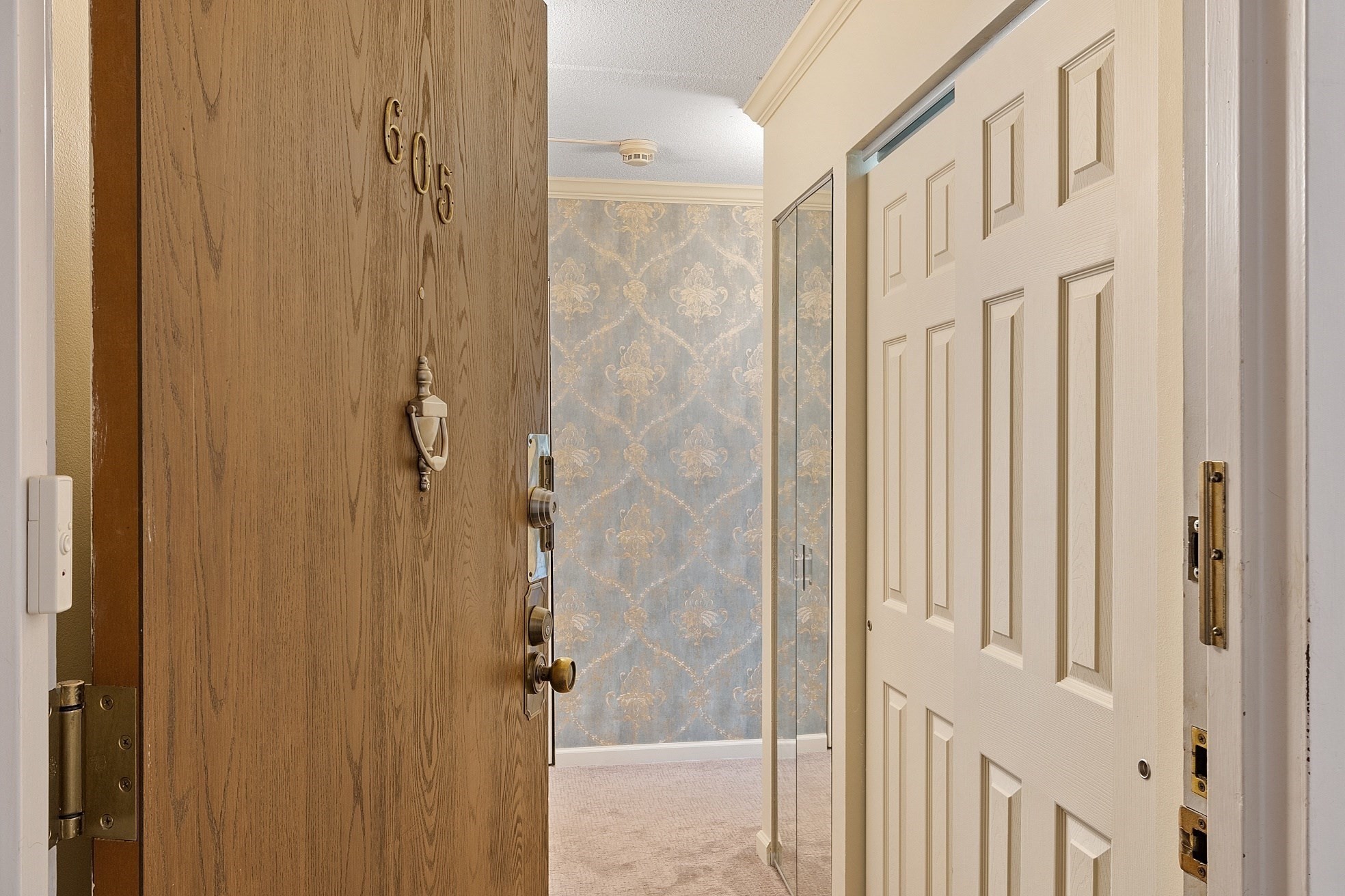 190 High Street Unit 605, Medford, MA 02155 - Image 4