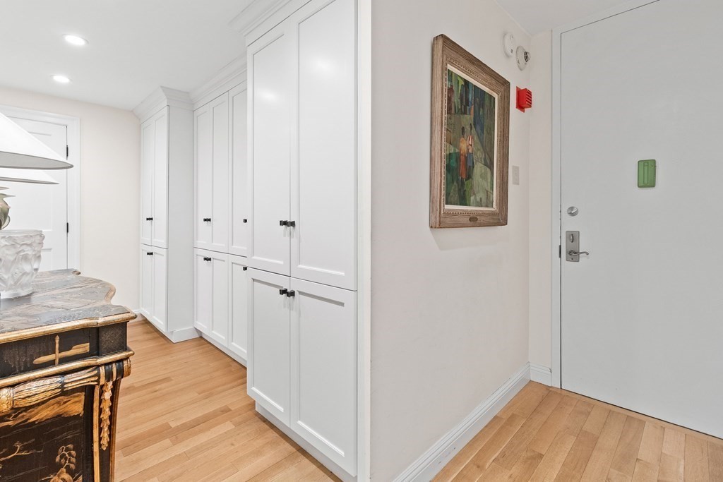 85 East India Row Unit 9G, Downtown, Boston, MA 02110 - Image 12