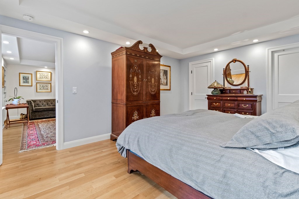 85 East India Row Unit 9G, Downtown, Boston, MA 02110 - Image 8