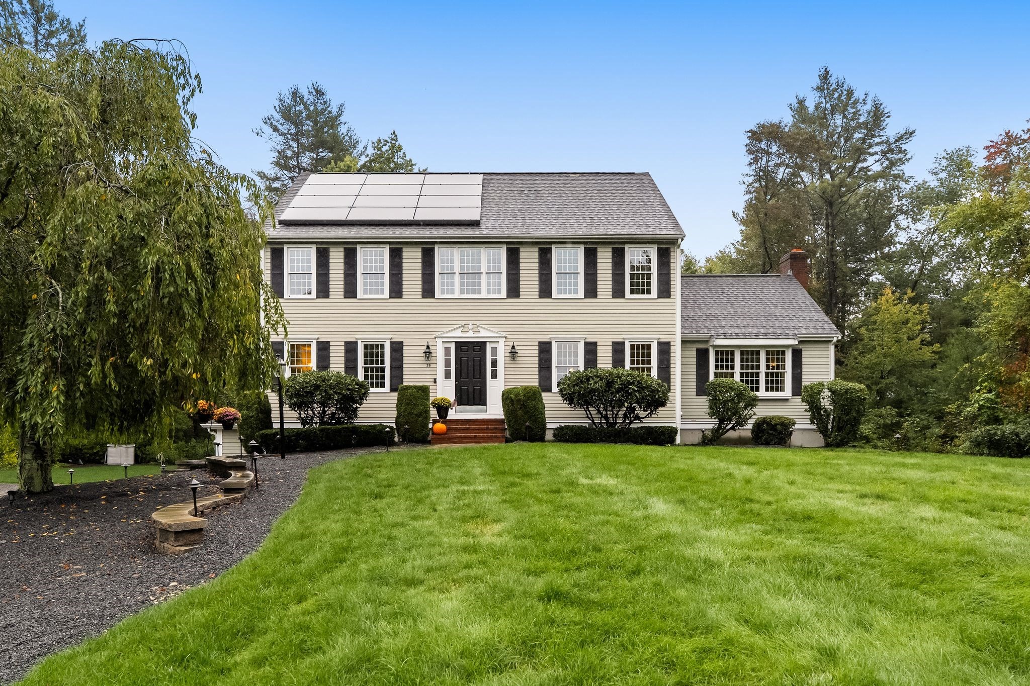 35 Stockbridge Rd, Bridgewater, MA 02324