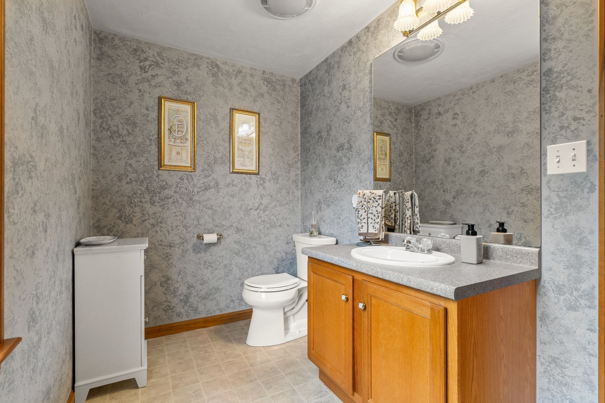 35 Stockbridge Rd, Bridgewater, MA 02324 - Image 15