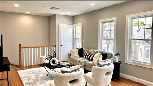 20 Alston St, Apt 20