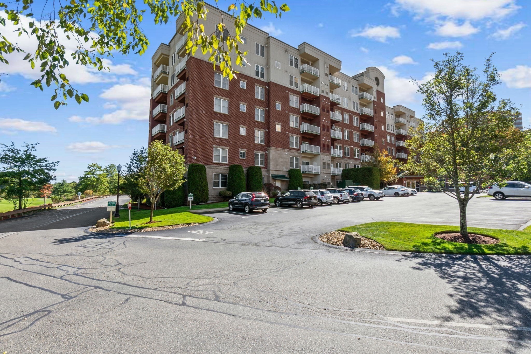 36 Village Rd Unit 712, Middleton, MA 01949 - Image 3