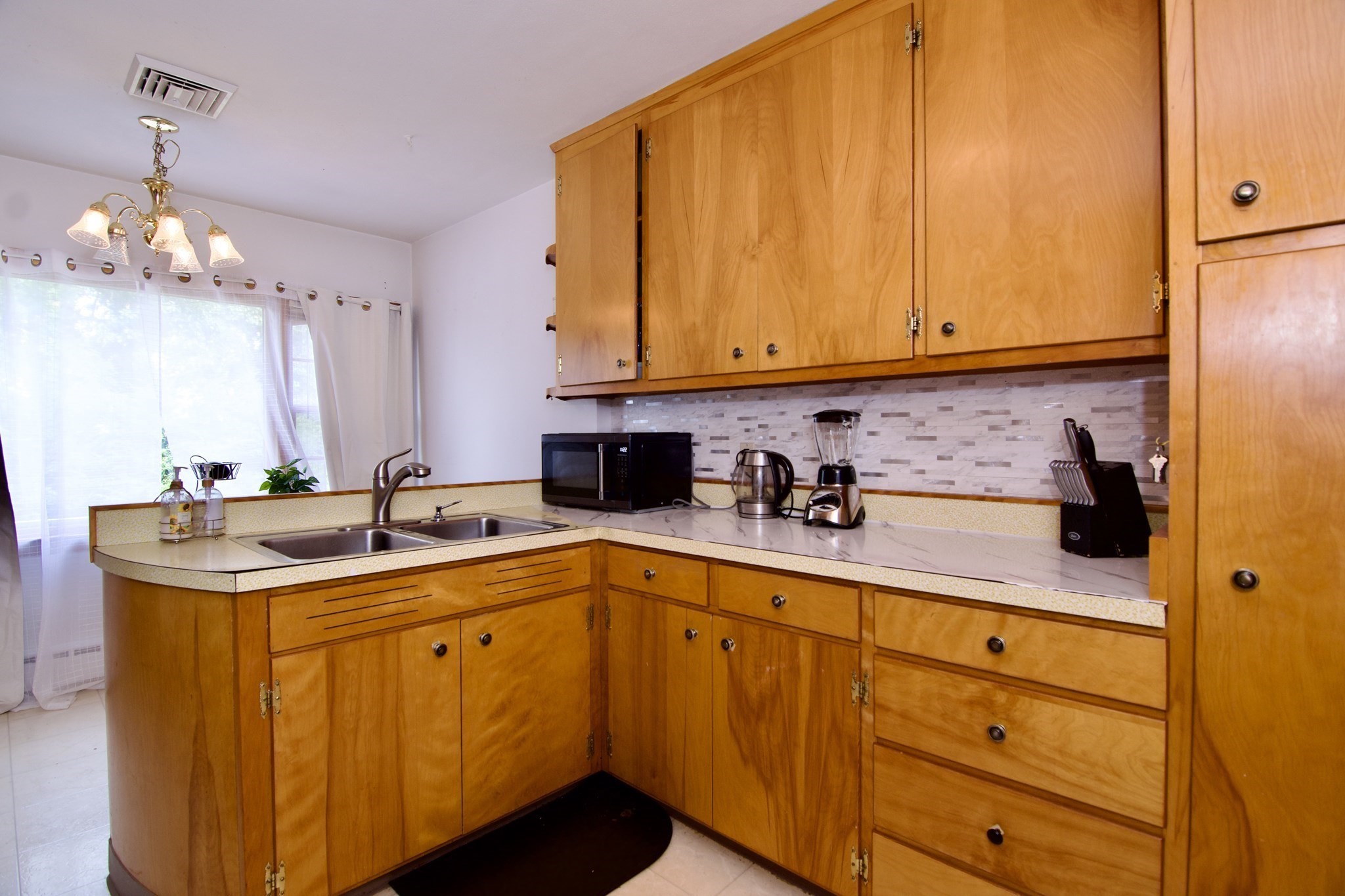 442 Prospect St, Chicopee, MA 01020 - Image 14