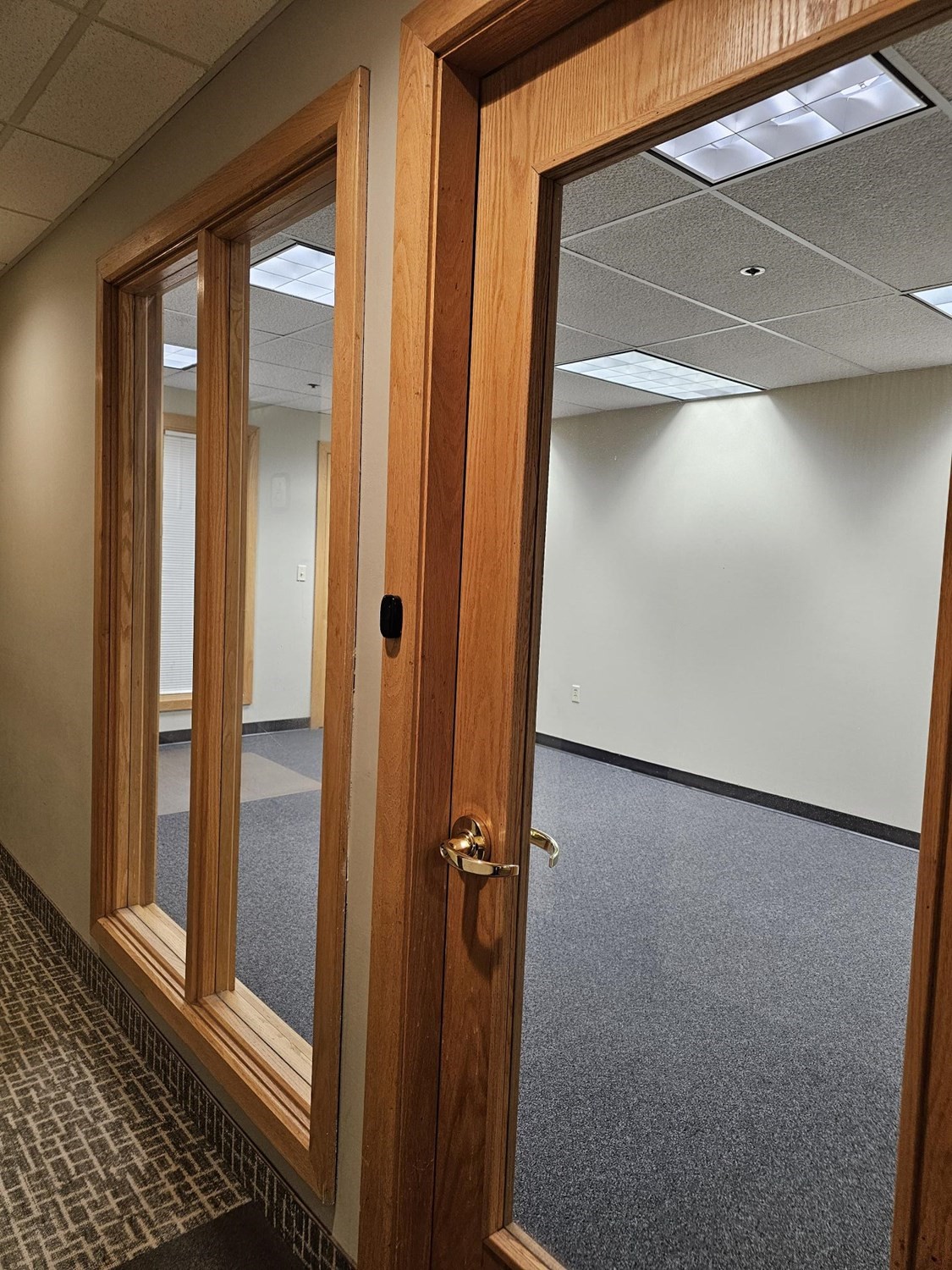 30 Massachusetts Avenue Unit 201, North Andover, MA 01845 - Image 2