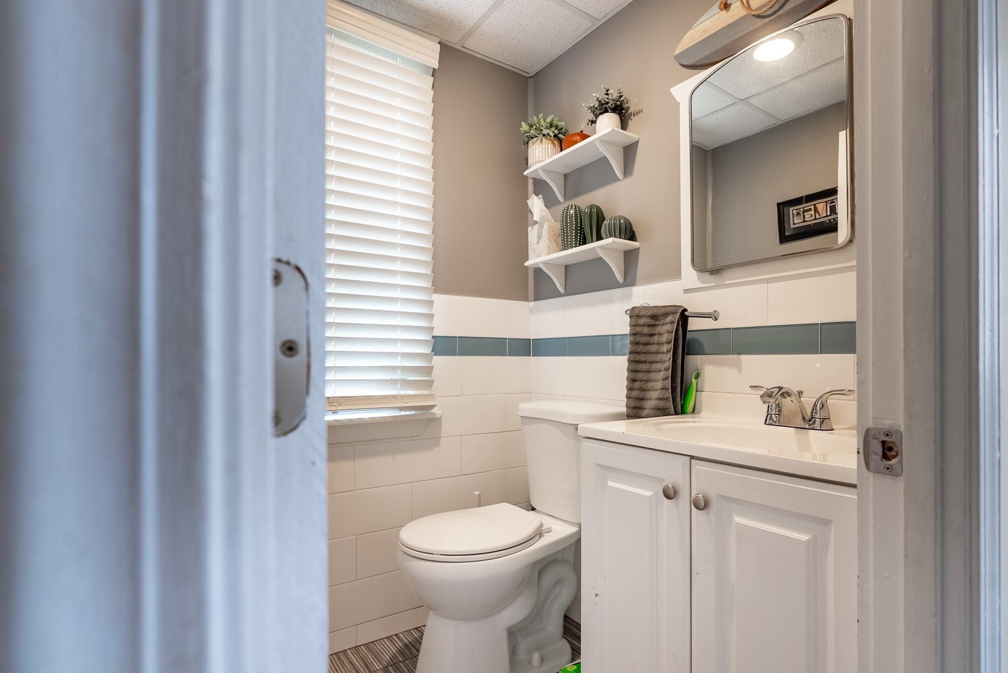 17 Middle St, Fairhaven, MA 02719 - Image 4