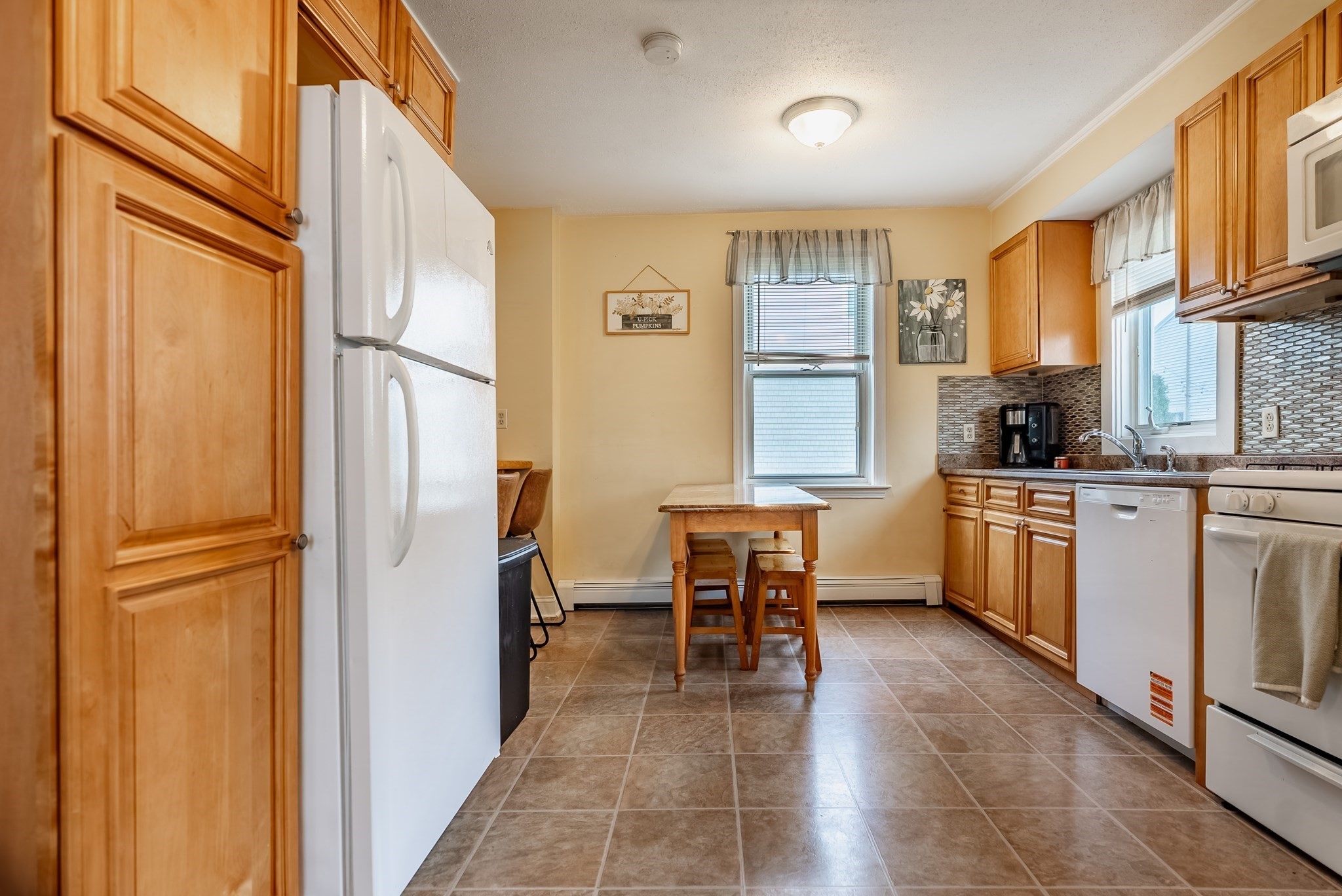 17 Middle St, Fairhaven, MA 02719 - Image 6
