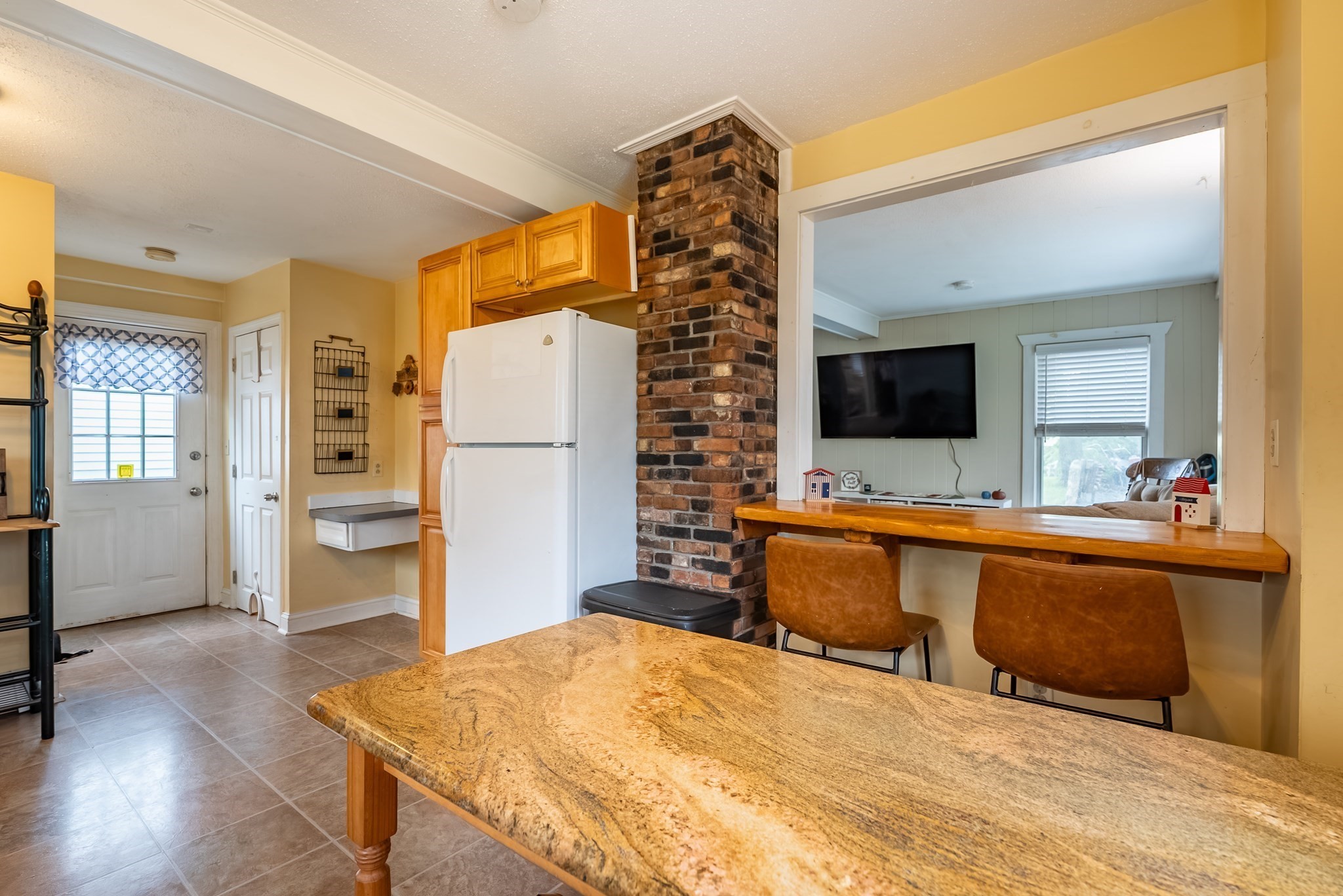 17 Middle St, Fairhaven, MA 02719 - Image 8