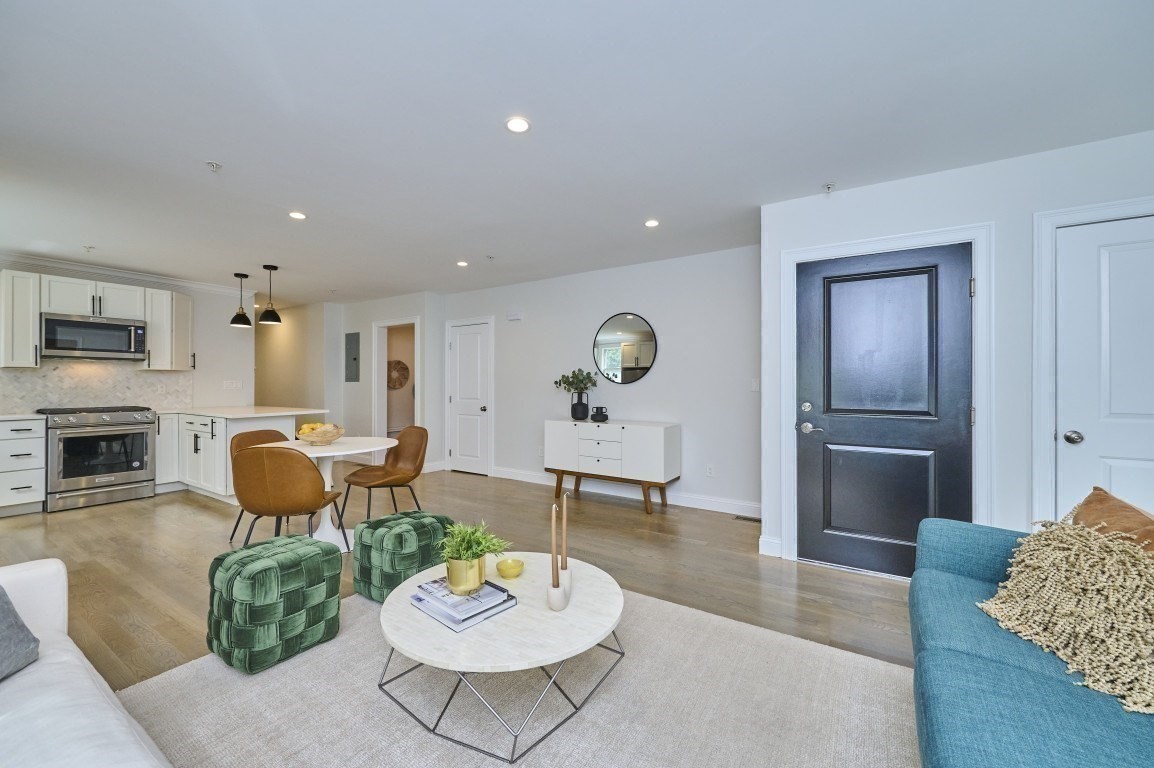29 Goldsmith Street Unit 1, Jamaica Plain, Boston, MA 02130 - Image 2