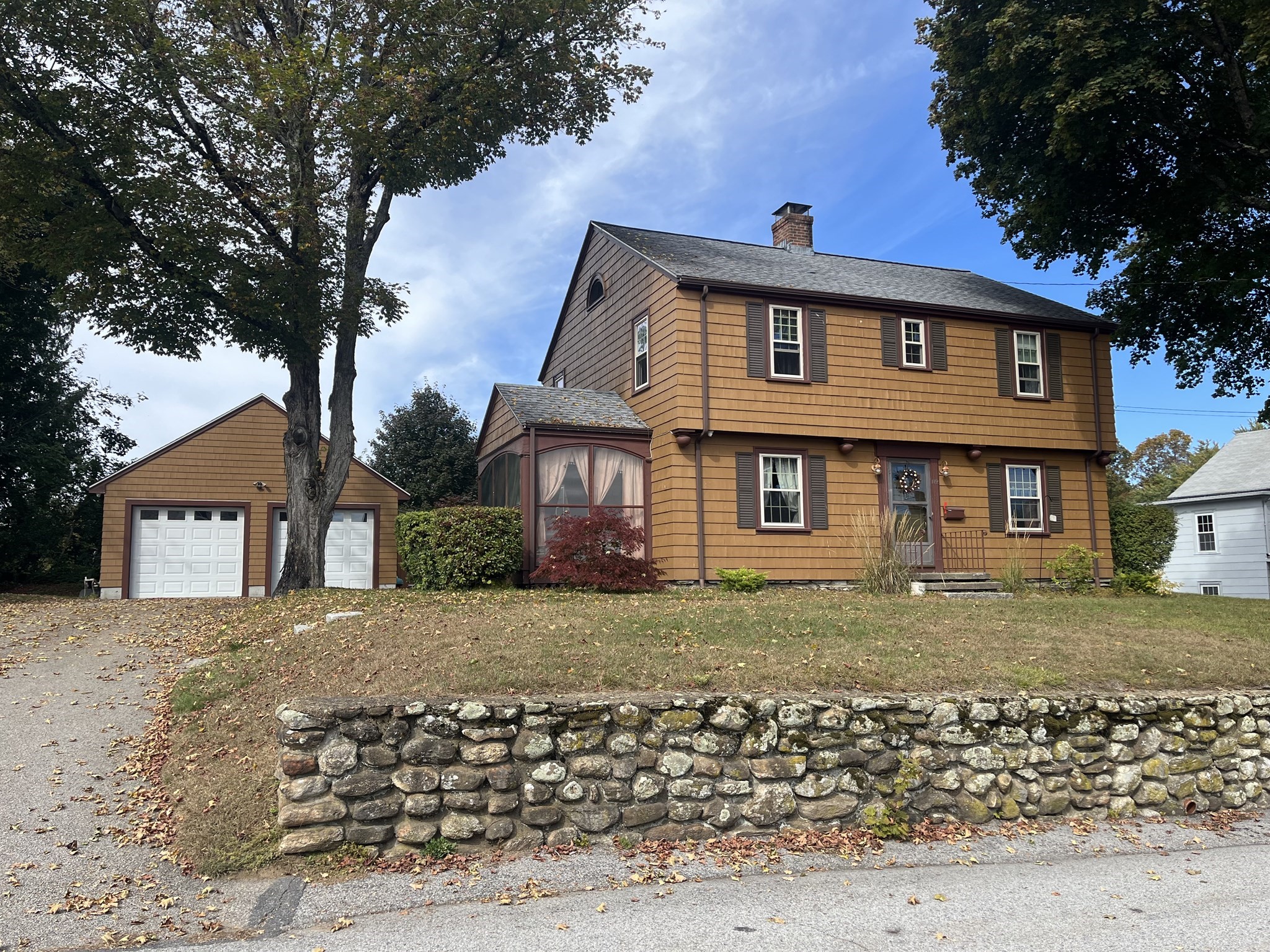 112 Chestnut St, Southbridge, MA 01550